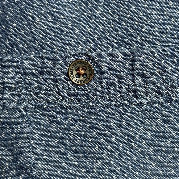 Women’s TOMS®️ Blue Denim Shirt - Size M - Picture 6 of 7